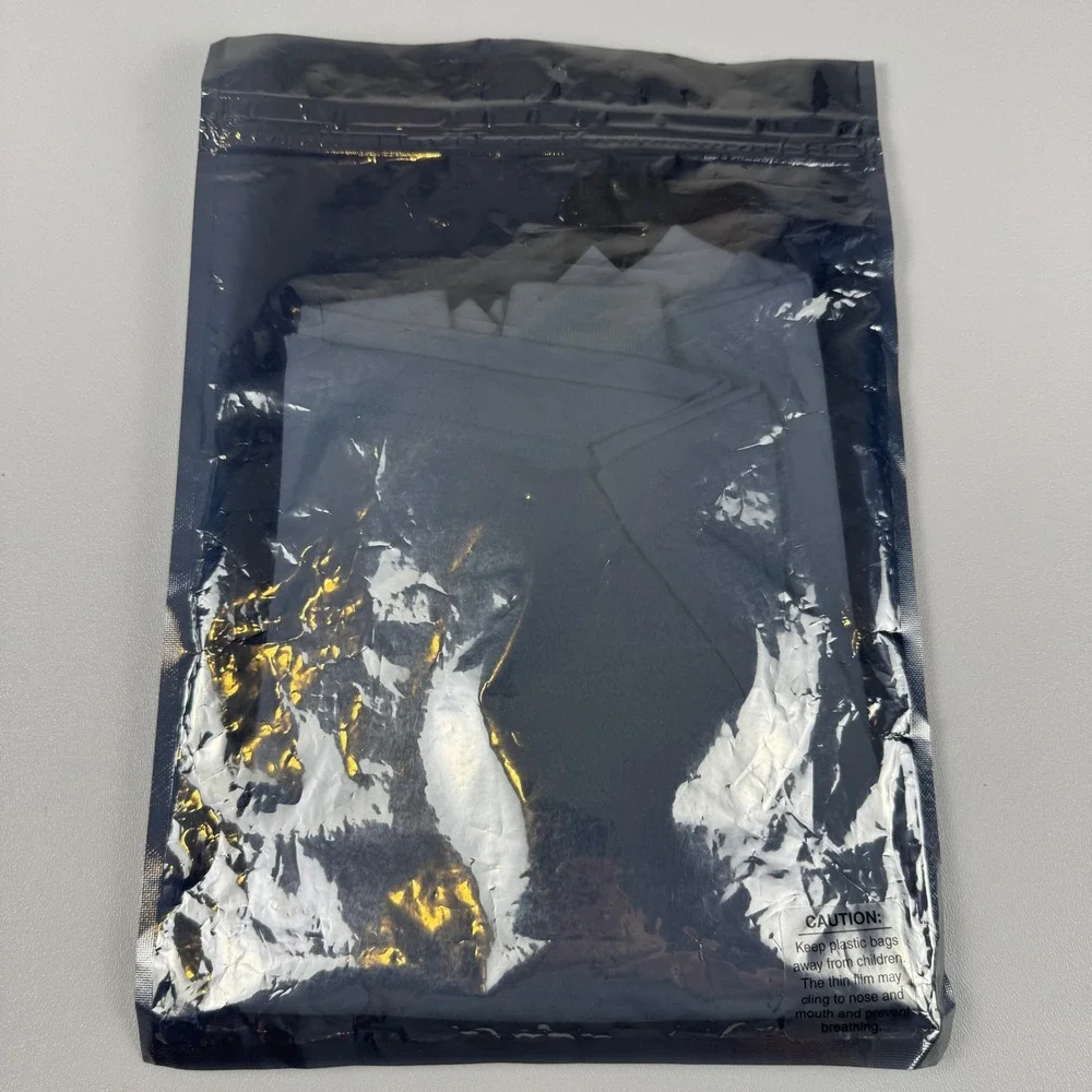 Old Navy Millennium 2000 T-Shirt Y2K Compliant Kids‎ XS/S